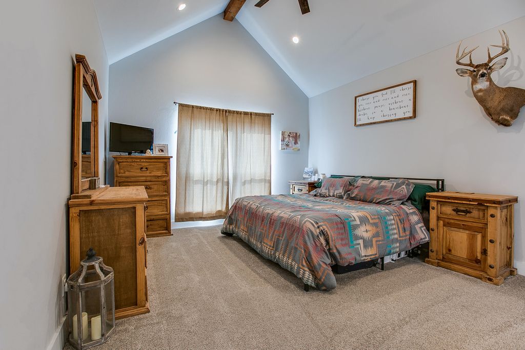 Image 21 of property listing at 2610 Oak Hills Trail, San Angelo, TX 76904