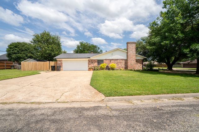 501 Junell Street, Sulphur Springs, TX 75482