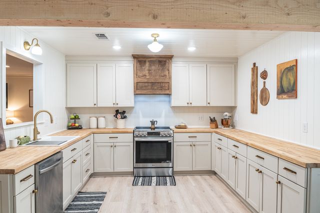 501 Junell Street, Sulphur Springs, TX 75482