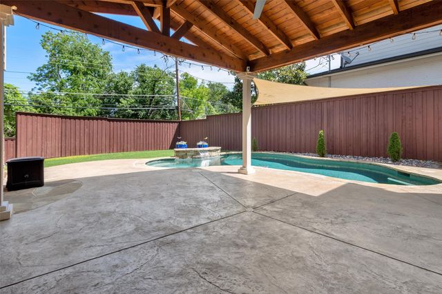 9783 Broken Bow Road, Dallas, TX 75238