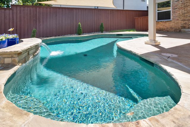 9783 Broken Bow Road, Dallas, TX 75238