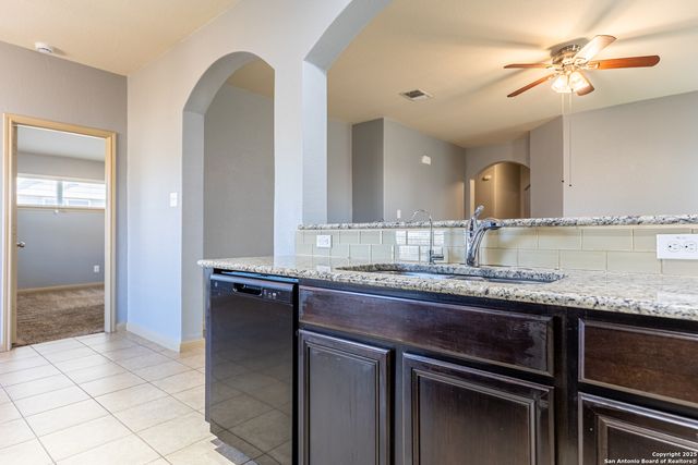 757 Wolfeton Way, New Braunfels, TX 78130