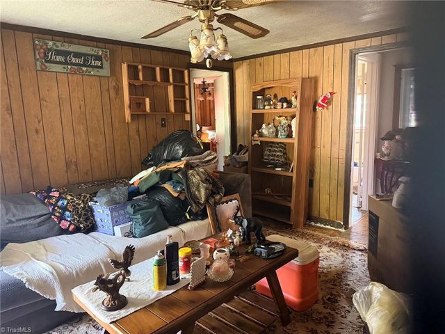 112 Hardwick Lane, Lowgap, NC 27024
