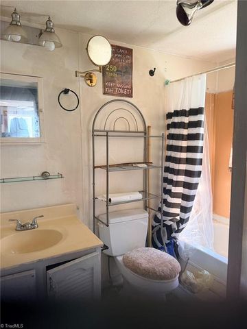 112 Hardwick Lane, Lowgap, NC 27024