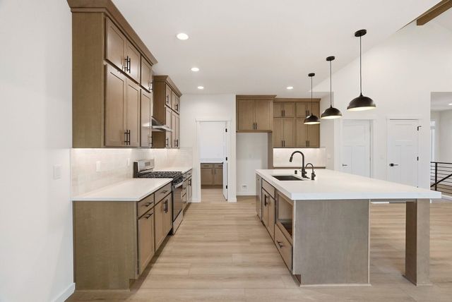 16994 N Morton Ln, Colbert, WA 99005