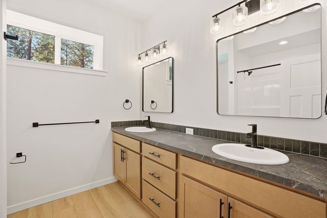 16994 N Morton Ln, Colbert, WA 99005