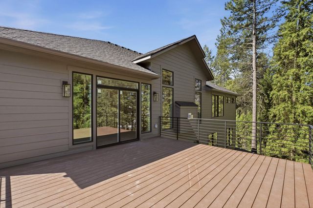 16994 N Morton Ln, Colbert, WA 99005