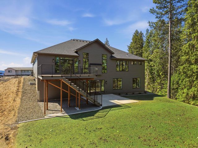 16994 N Morton Ln, Colbert, WA 99005