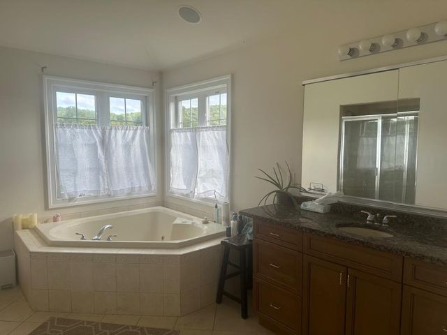 120 Fox Run, Easton, PA 18042