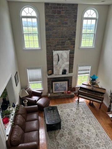 120 Fox Run, Easton, PA 18042