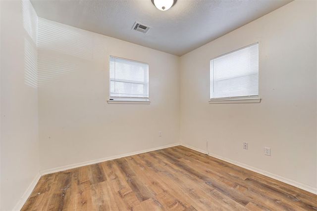 1433 NW 104th Terrace, Oklahoma City, OK 73114