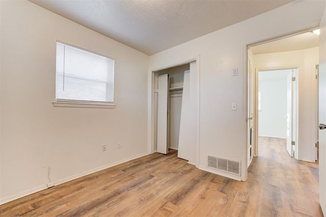 1433 NW 104th Terrace, Oklahoma City, OK 73114