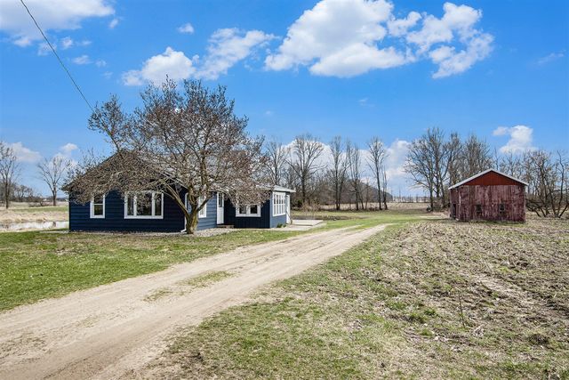 30725 Orla Engle Road, Colon, MI 49040