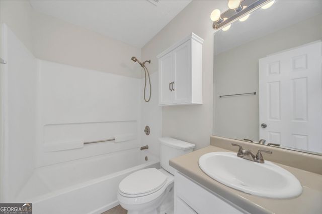 1020 Sycamore Summit, Sugar Hill, GA 30518