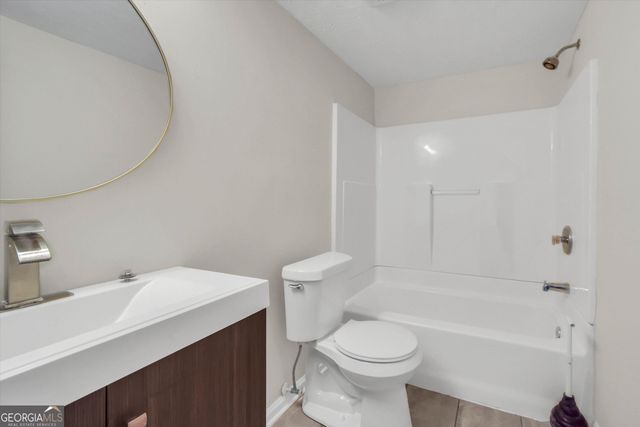 1020 Sycamore Summit, Sugar Hill, GA 30518