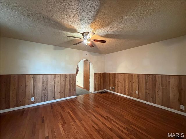 619 Benton Street, Valley Park, MO 63088