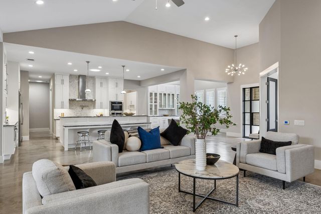 3801 Peak Lookout DR, Austin, TX 78738