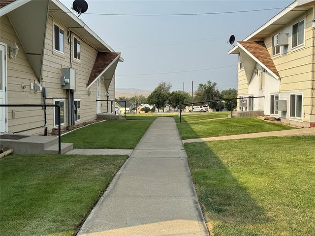 306 Central Avenue N, Harlowton, MT 59036