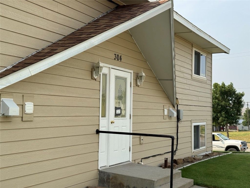 306 Central Avenue N, Harlowton, MT 59036 photo 4
