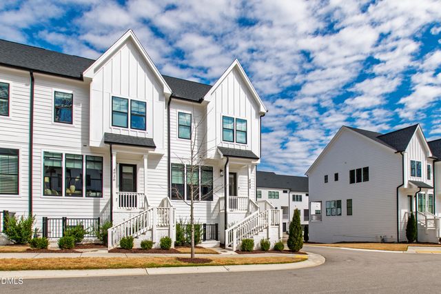 4934 Trek Lane, Raleigh, NC 27606