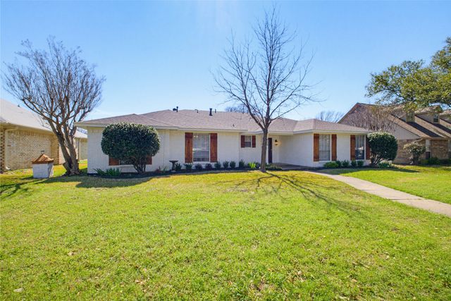 808 Rivercrest Boulevard, Allen, TX 75002