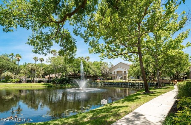 29 ARBOR CLUB Drive 209, Ponte Vedra Beach, FL 32082