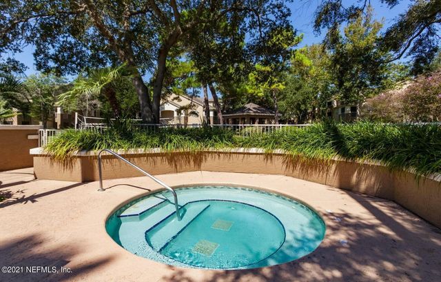 29 ARBOR CLUB Drive 209, Ponte Vedra Beach, FL 32082