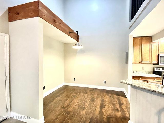 29 ARBOR CLUB Drive 209, Ponte Vedra Beach, FL 32082