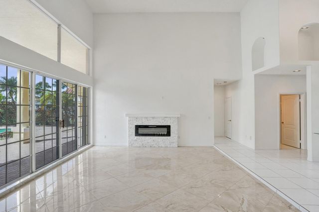 11340 Lakeshore Drive, Cooper City, FL 33026