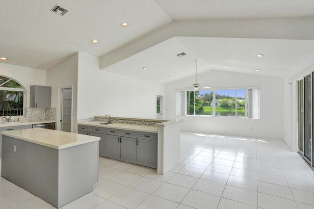 11340 Lakeshore Drive, Cooper City, FL 33026