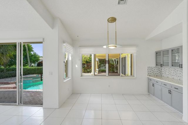 11340 Lakeshore Drive, Cooper City, FL 33026