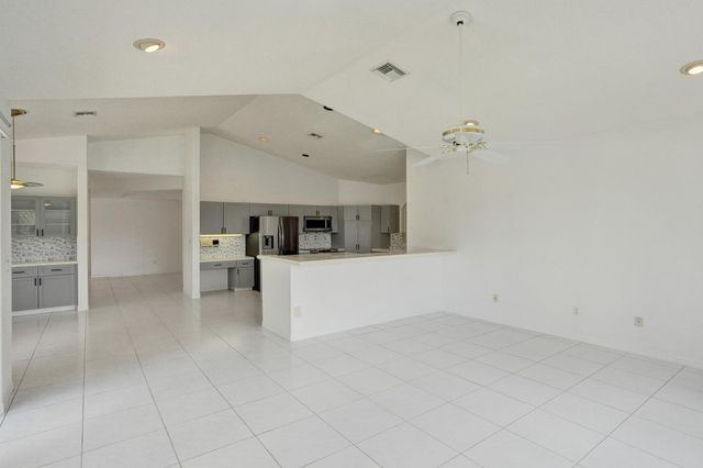 11340 Lakeshore Drive, Cooper City, FL 33026