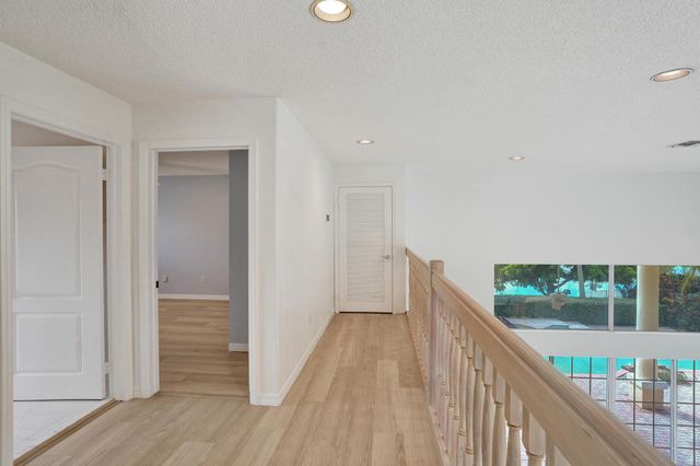 11340 Lakeshore Drive, Cooper City, FL 33026