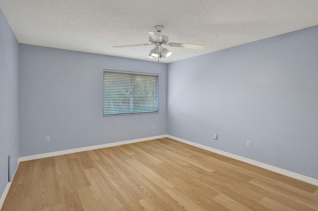 11340 Lakeshore Drive, Cooper City, FL 33026