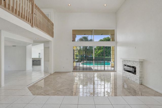 11340 Lakeshore Drive, Cooper City, FL 33026
