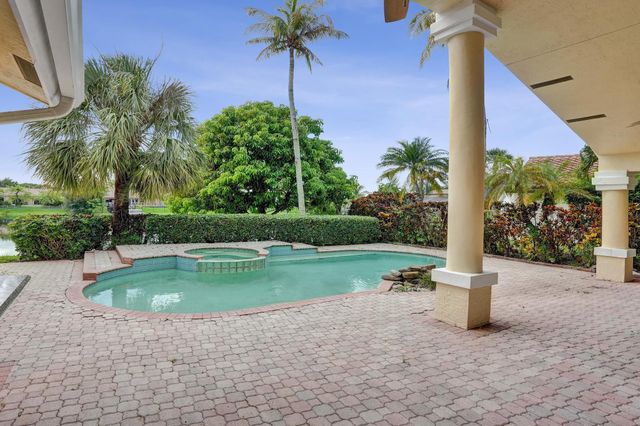 11340 Lakeshore Drive, Cooper City, FL 33026
