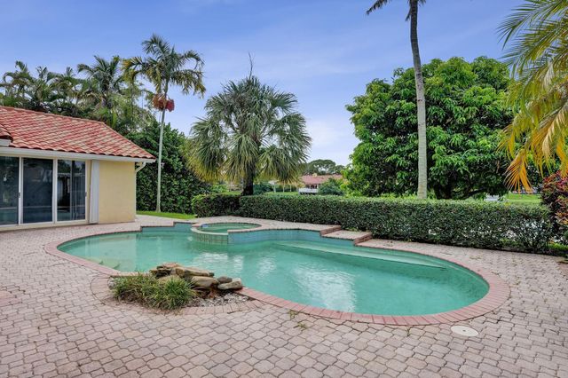 11340 Lakeshore Drive, Cooper City, FL 33026