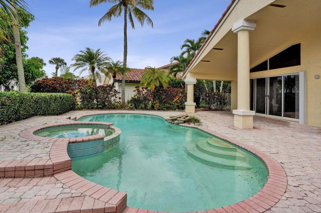 11340 Lakeshore Drive, Cooper City, FL 33026