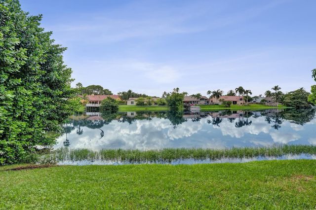 11340 Lakeshore Drive, Cooper City, FL 33026