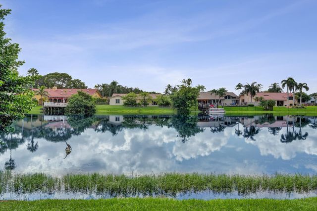 11340 Lakeshore Drive, Cooper City, FL 33026
