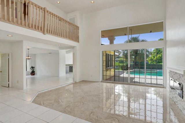 11340 Lakeshore Drive, Cooper City, FL 33026