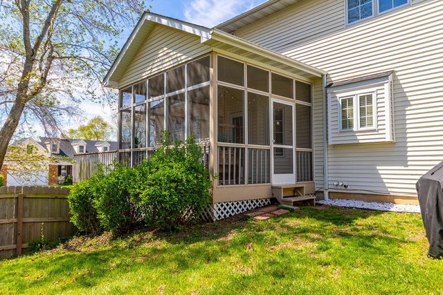 1110 BROOKEDALE CT, Columbia, MO 65203