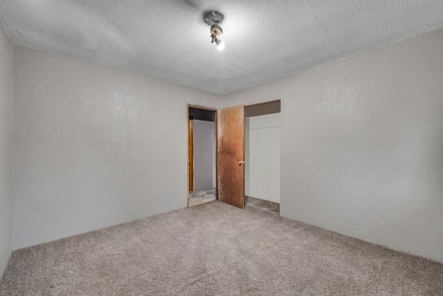 1499 County Road 380, Koshkonong, MO 65692