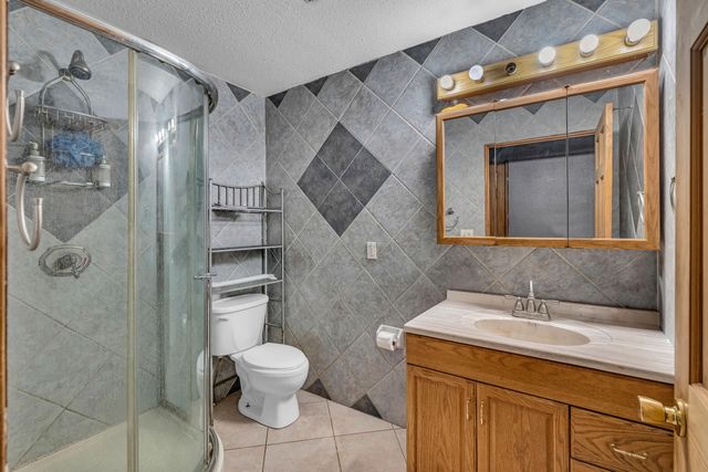 1499 County Road 380, Koshkonong, MO 65692