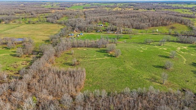 1499 County Road 380, Koshkonong, MO 65692