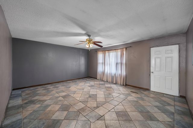 1499 County Road 380, Koshkonong, MO 65692