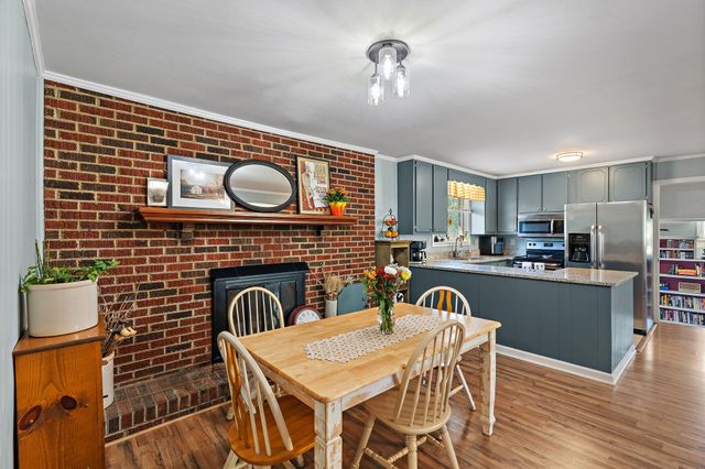 101 Newport Dr, Old Hickory, TN 37138