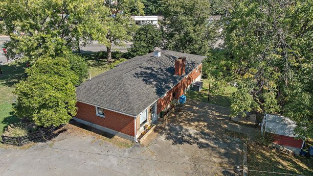 101 Newport Dr, Old Hickory, TN 37138