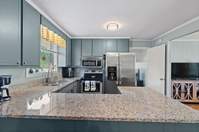 101 Newport Dr, Old Hickory, TN 37138