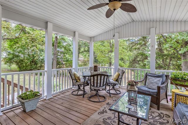 102 Briarwood Circle, Crystal City, MO 63019